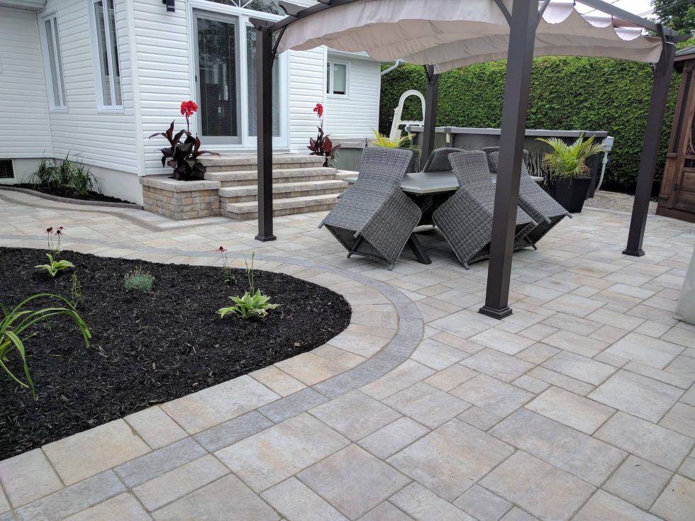 Paysagement professionnel Outaouais | Pavé Uni Sousa